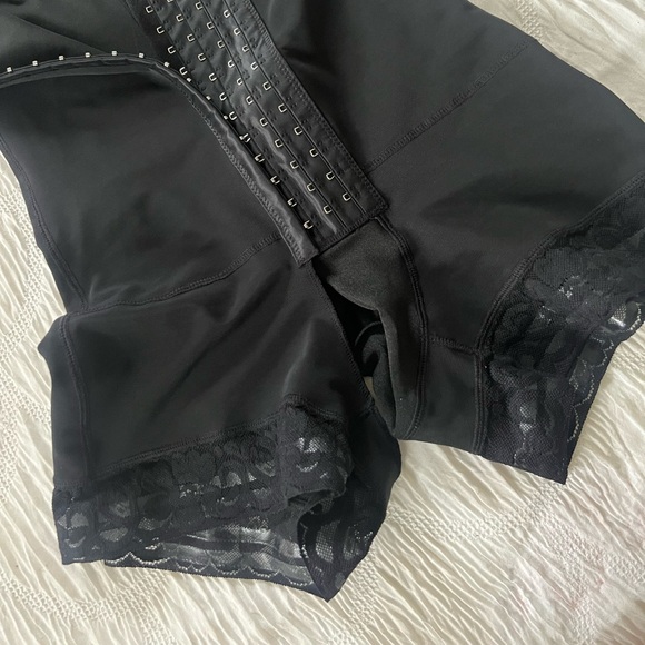 Shapewear - Picture 4 of 4